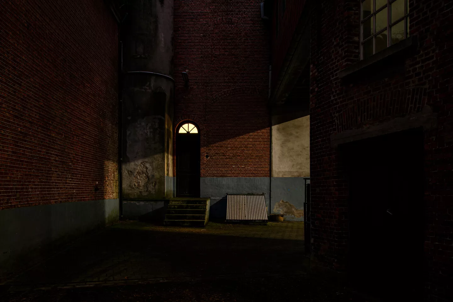 Light & Shadow 9